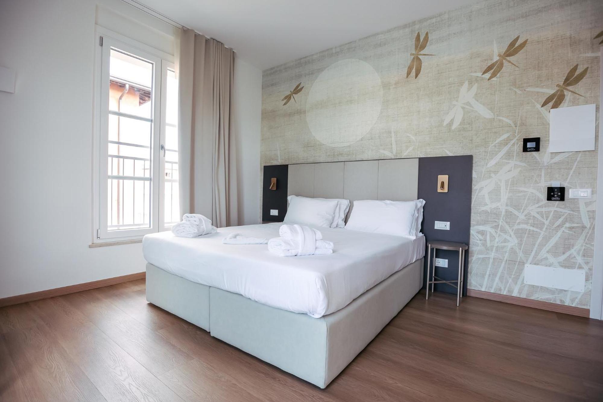 Hotel Arilica Peschiera del Garda Rom bilde